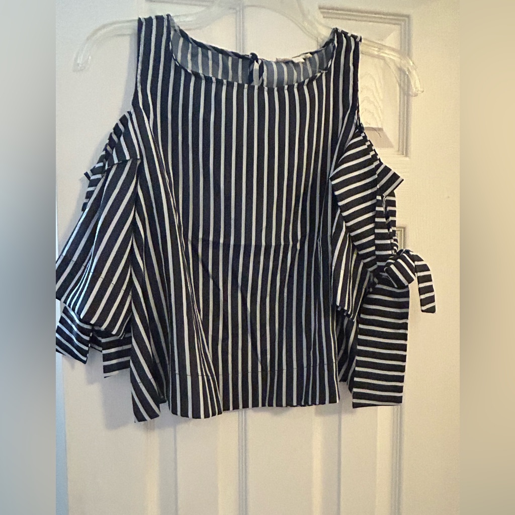 Unique Top